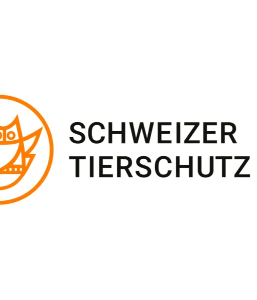 Logo des Schweizer Tierschutzes STS mit Vogel und Schriftzug.